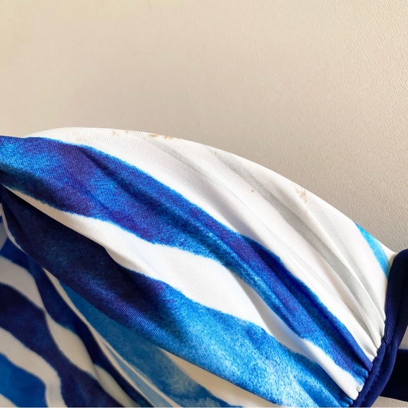 NEW Disney Parks Minnie Mouse One Piece Swimsuit in blue/white -Size Medium - Picture 8 of 10